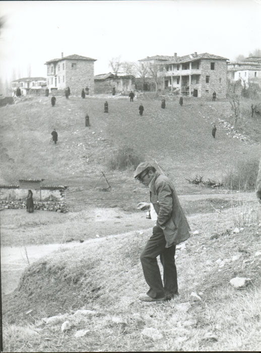 １９７９年の「アレクサンダー大王」を撮影中のテオ・アンゲロプロスです。