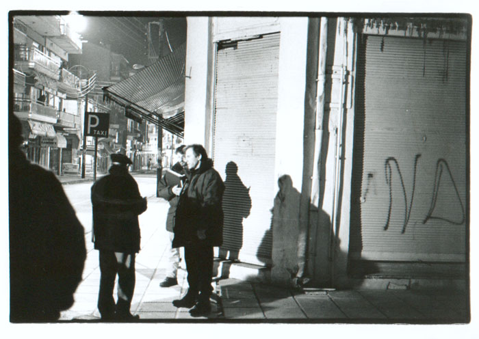 Theo&nbsp;Angelopoulos&nbsp;und&nbsp;Harvey&nbsp;Keitel&nbsp;während&nbsp;Dreharbeiten&nbsp;zum&nbsp;Film&nbsp;«Der&nbsp;Blick&nbsp;des&nbsp;Odysseus»,&nbsp;1994.