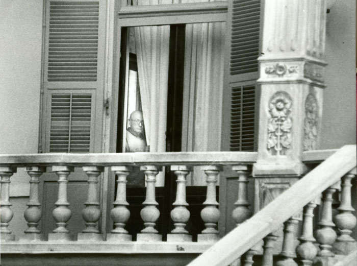 Theo&nbsp;Angelopoulos&nbsp;während&nbsp;der&nbsp;Dreharbeiten&nbsp;zum&nbsp;Film&nbsp;«Die&nbsp;Ewigkeit&nbsp;und&nbsp;ein&nbsp;Tag»,&nbsp;Maria&nbsp;Yanopoulos.