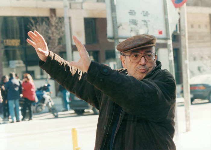 Theo&nbsp;Angelopoulos&nbsp;während&nbsp;Dreharbeiten&nbsp;zum&nbsp;Film&nbsp;«Die&nbsp;Ewigkeit&nbsp;und&nbsp;ein&nbsp;Tag»,&nbsp;Fotoreportage&nbsp;in&nbsp;Griechenland&nbsp;und&nbsp;im&nbsp;Ausland:&nbsp;Yanis&nbsp;Kiriakidis.