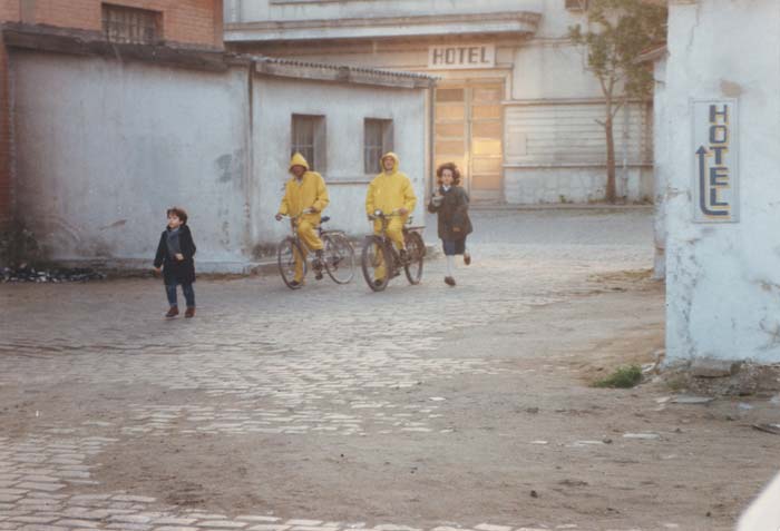 Η&nbsp;Τάνια&nbsp;Παλαιολόγου,&nbsp;ο&nbsp;Μιχάλης&nbsp;Ζέκε&nbsp;και&nbsp;άλλοι&nbsp;στην&nbsp;ταινία&nbsp;«Τοπίο&nbsp;στην&nbsp;ομίχλη»