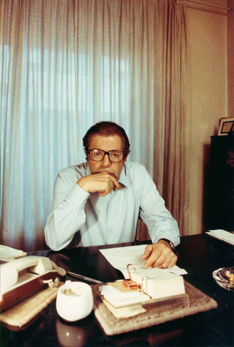 Marcello&nbsp;Mastroianni&nbsp;dans&nbsp;le&nbsp;film&nbsp;"Les&nbsp;Pas&nbsp;suspendu&nbsp;de&nbsp;la&nbsp;cigogne"&nbsp;