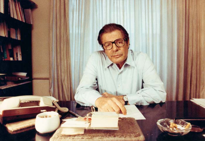Marcello&nbsp;Mastroianni&nbsp;dans&nbsp;le&nbsp;film&nbsp;"Les&nbsp;Pas&nbsp;suspendu&nbsp;de&nbsp;la&nbsp;cigogne"&nbsp;