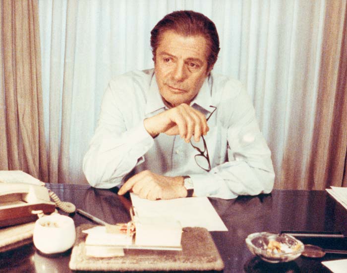 Marcello&nbsp;Mastroianni&nbsp;dans&nbsp;le&nbsp;film&nbsp;"Les&nbsp;Pas&nbsp;suspendu&nbsp;de&nbsp;la&nbsp;cigogne"&nbsp;