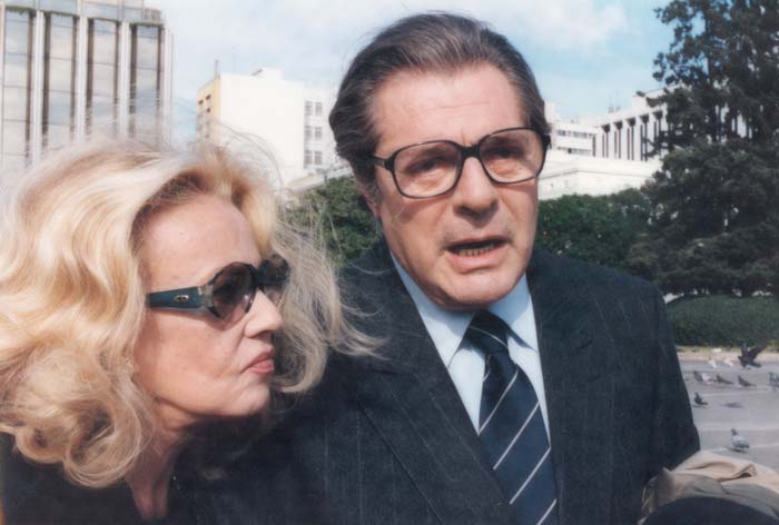 Marcello&nbsp;Mastroianni&nbsp;et&nbsp;Jeanne&nbsp;Moreau&nbsp;dans&nbsp;le&nbsp;film&nbsp;"Les&nbsp;Pas&nbsp;suspendu&nbsp;de&nbsp;la&nbsp;cigogne"&nbsp;