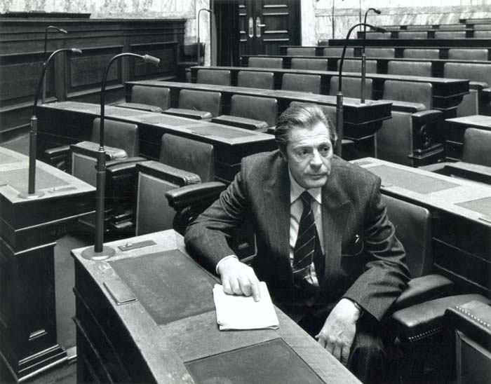 Marcello&nbsp;Mastroianni&nbsp;dans&nbsp;le&nbsp;film&nbsp;"Les&nbsp;Pas&nbsp;suspendu&nbsp;de&nbsp;la&nbsp;cigogne"&nbsp;