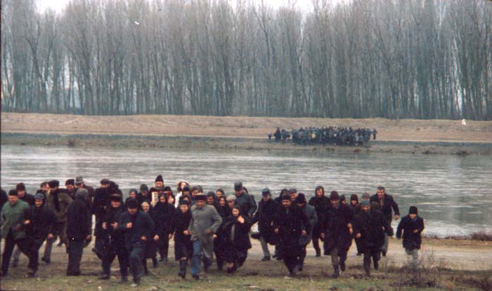 Photographie&nbsp;du&nbsp;film&nbsp;"Les&nbsp;Pas&nbsp;suspendu&nbsp;de&nbsp;la&nbsp;cigogne"