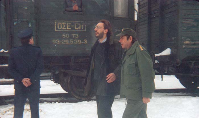 Gregory&nbsp;Karr&nbsp;et&nbsp;Ilias&nbsp;Logothetis&nbsp;dans&nbsp;le&nbsp;film&nbsp;"Les&nbsp;Pas&nbsp;suspendu&nbsp;de&nbsp;la&nbsp;cigogne"